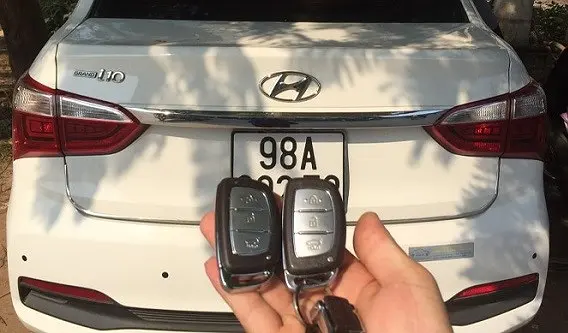 Làm chìa khóa xe Hyundai